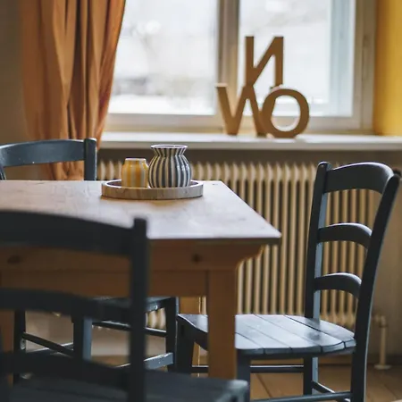 Apartmenthaus Burg Heimfels Хайнфельс